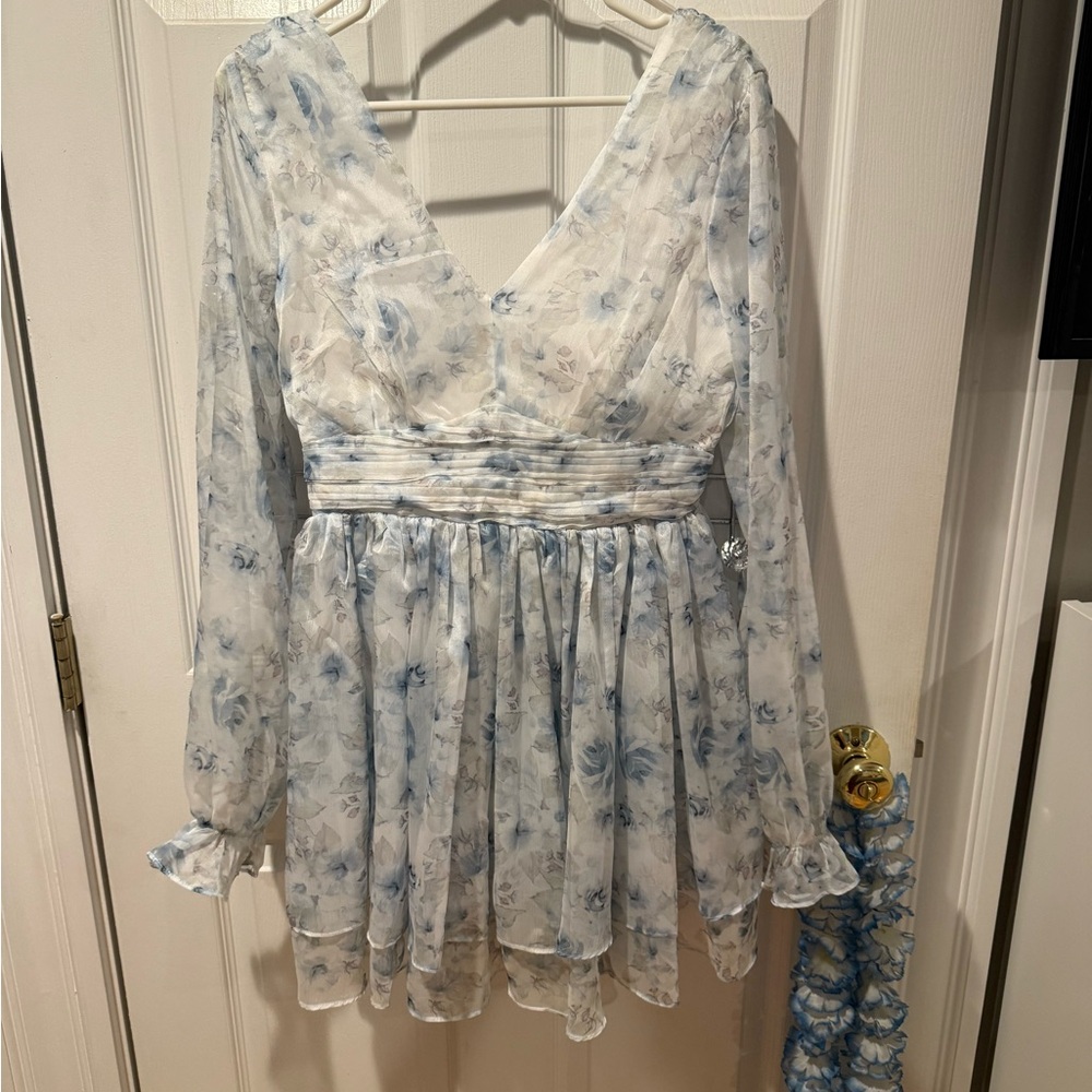 Francesca's - Mi Ami White Chiffon Dress